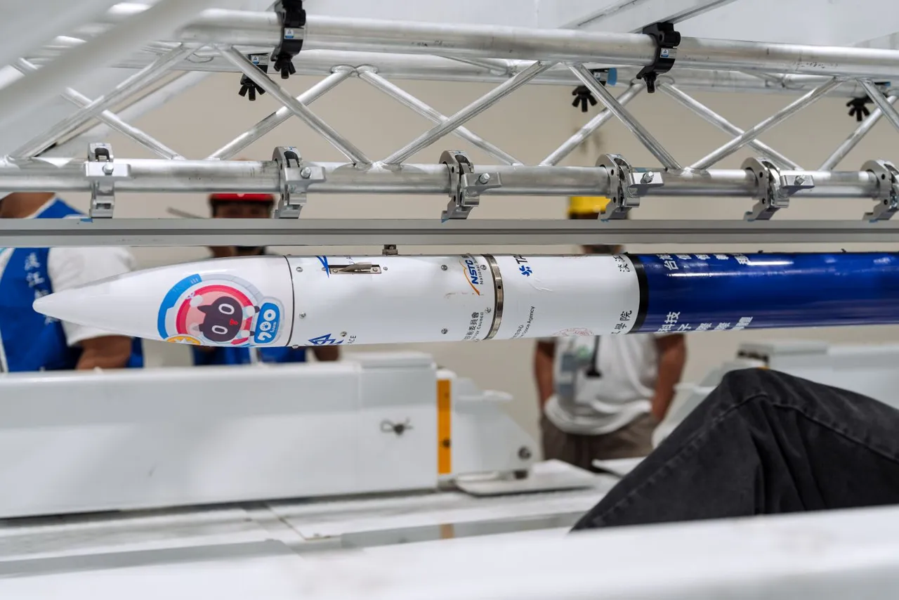 淡江二型整备中。淡江大学提供