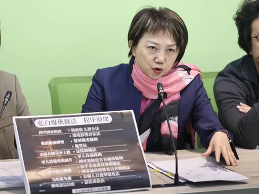 蓝白跳过讨论迳付二读法案　范云：像盖房子没校对蓝图