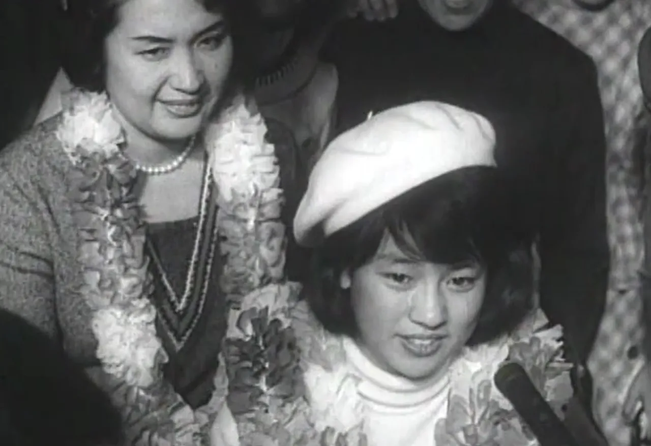 台影新闻片「电视明星翁倩玉」。国家影视听中心提供