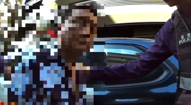 李男被依現行犯逮捕。警方提供