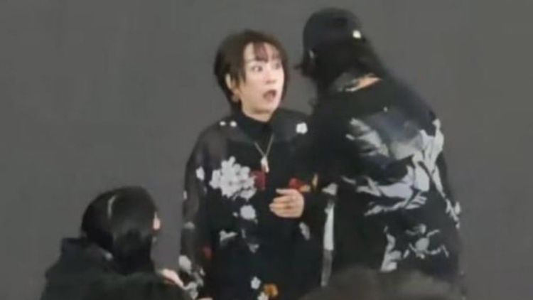 大槻真希演出ing被斷電喊卡 日網怒:只有中國會幹這種事