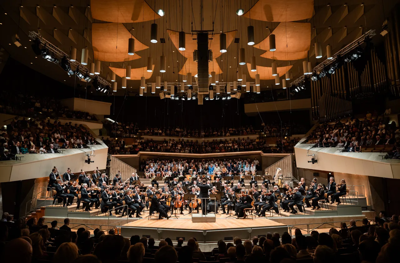 柏林爱乐睽违7年再度访台，由佩特连科指挥，带来布拉姆斯《第一号交响曲》等经典曲目。台北市文化局提供