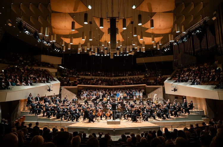 柏林愛樂睽違7年再度訪台，由佩特連科指揮，帶來布拉姆斯《第一號交響曲》等經典曲目。台北市文化局提供