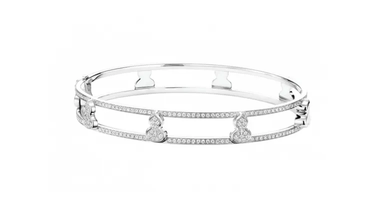 微風南山 1F Qeelin Wula Tag 18K白金鑽石及翡翠吊墜(小) 推薦價 171,000元