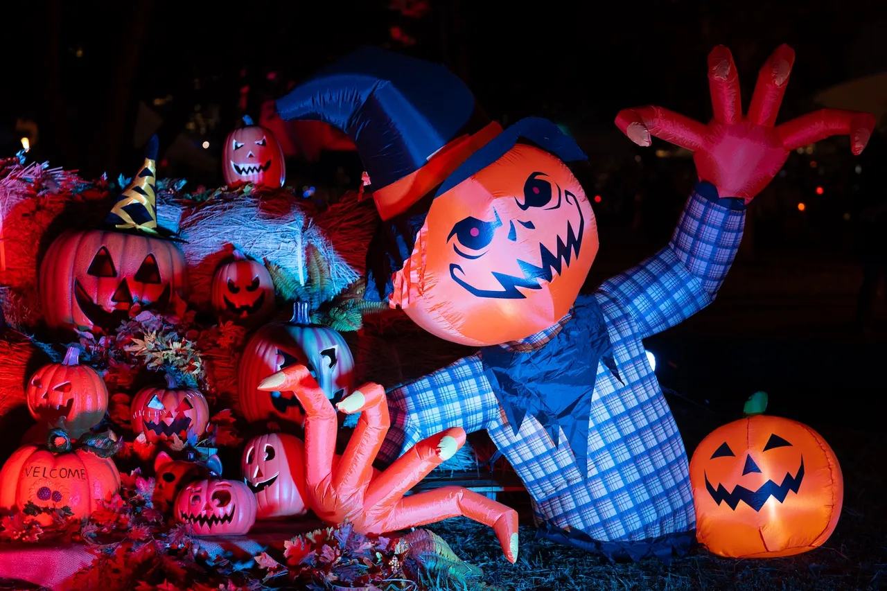 卫武营万圣节活动相当多元。翻摄自陈其迈脸书