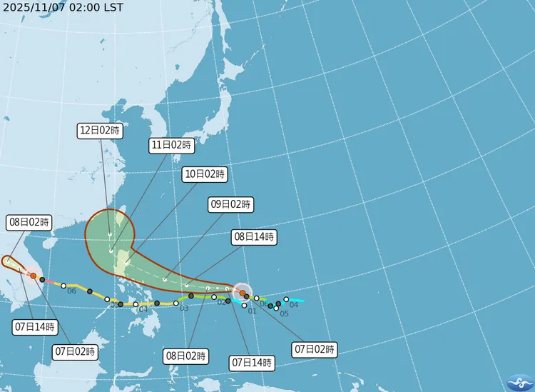 鳳凰颱風最新路徑圖。取自中央氣象署