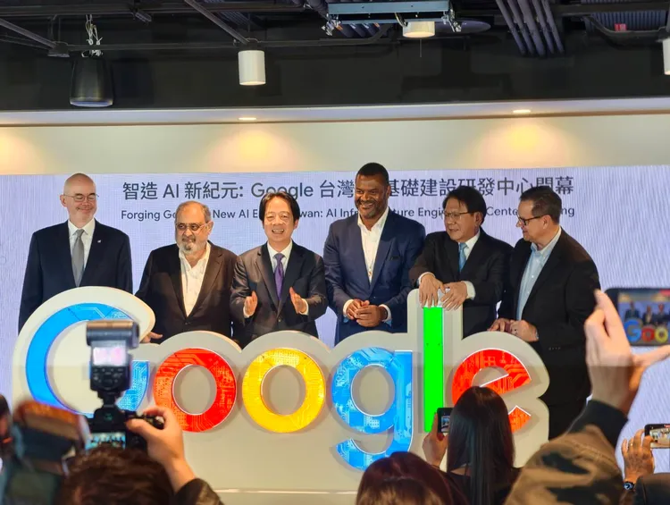 總統賴清德（中）也現身表達對Google深耕台灣的感謝。趙筱文攝