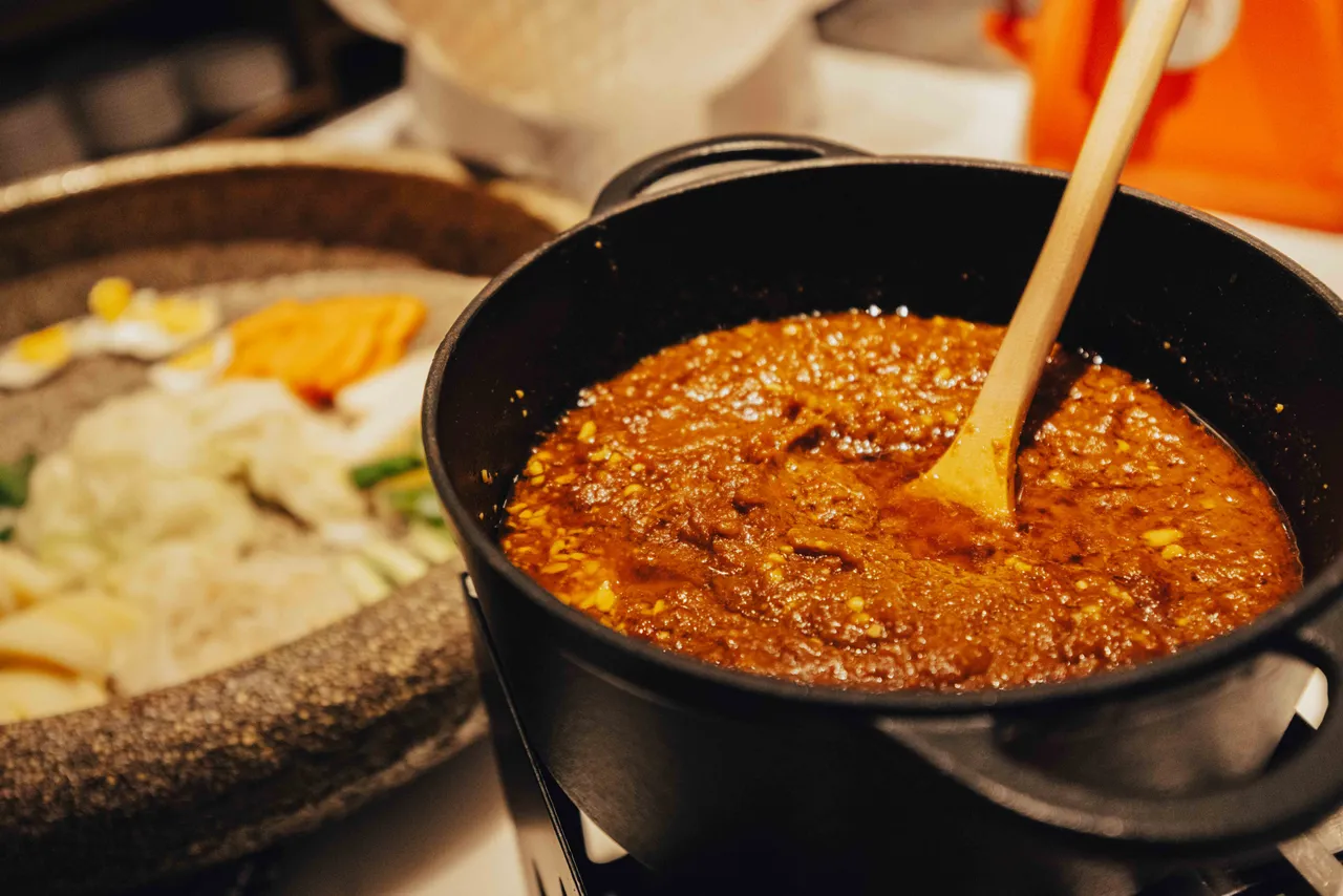 「仁當牛肉」曾榮獲CNN評選美饌之冠軍經典。台北君悅酒店提供