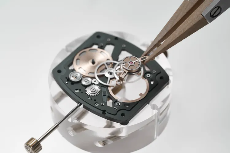 RICHARD MILLE RM 17-02陀飛輪腕錶工藝圖。品牌提供