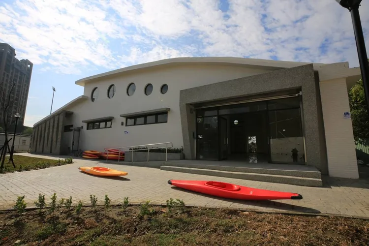 專業運動場館被認為是蚊子館，選手家長就痛批至少5所學校選手天天都在使用。台中市體育局提供