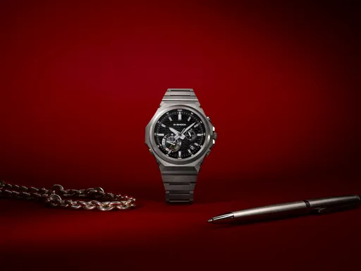 G-SHOCK八角表中型尺寸登场　轻薄美学搭砖纹面盘更有型