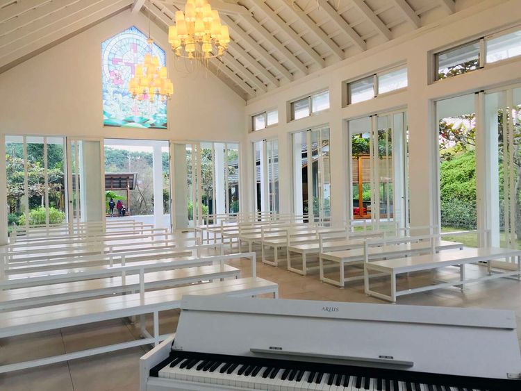 玉井白色教堂拍照慘摔...遊客提告求償 負責人二審認罪賠償判決曝光