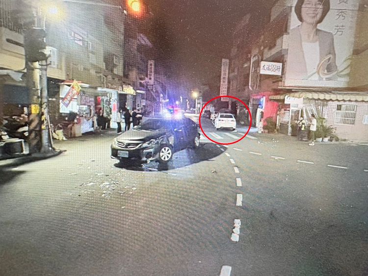 扯!彰化警處理酒駕車禍 竟遭另名酒駕男撞傷