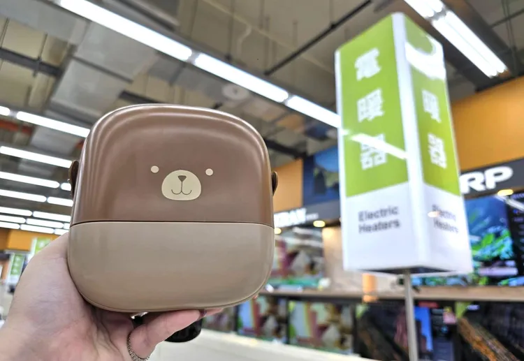 方便移動、輕巧、低價電暖器成購買主要原因。業者提供