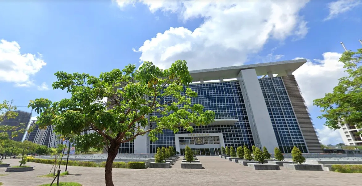 郭再添命人拘禁凌辱诈团成员，涉案的11人遭桥头地院判刑。取自google map