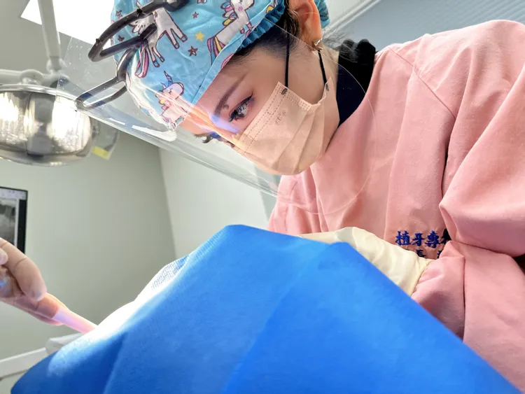水水牙医 蔡宛霖，水雷射与水植体温柔守护口腔健康，开启生活新契机