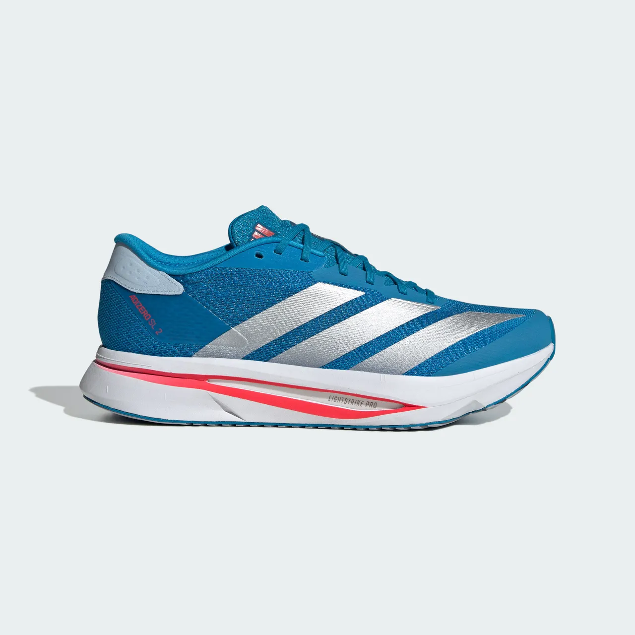 adidas ADIZERO SL 2鞋款，3490元。品牌提供