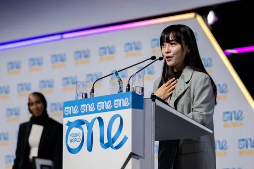 独家｜最年轻立委黄捷勇闯国会丛林　第一年就登上世界青年领袖峰会