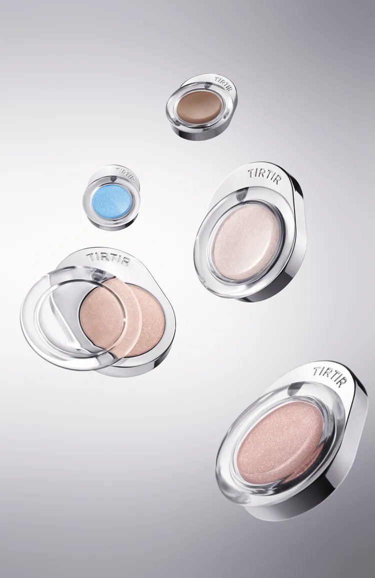 口袋眼影，各259元。品牌提供