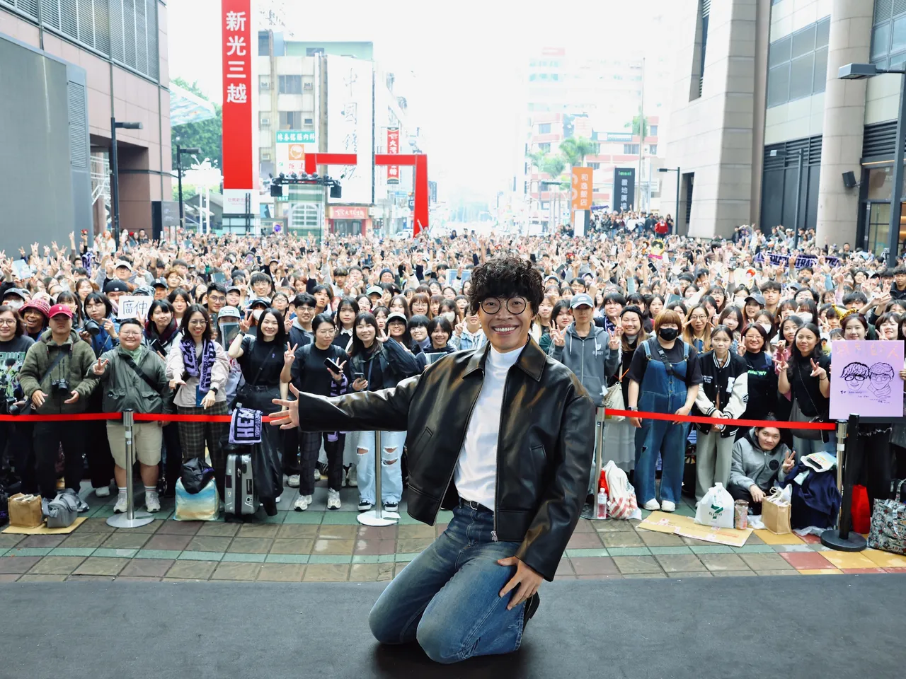 卢广仲回台南举办签唱会，吸引3000名粉丝同欢。添翼创越提供