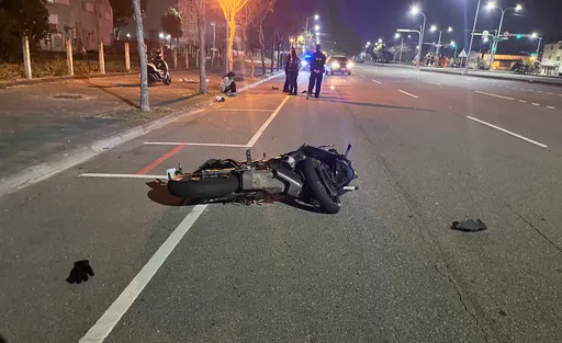 台中19岁男深夜骑车自撞路树亡　女友目睹惨剧饱受惊吓