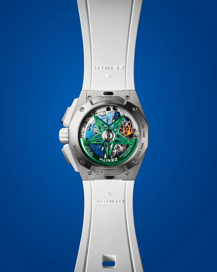 ZENITH DEFY EXTREME 挑戰極限炫彩腕錶 (白)，45mm，鈦金屬及白色陶瓷錶殼，白色鏤空錶盤，白色橡膠 / 鈦金屬 / 黑色Velcro魔術貼，El Primero 9004機芯，動力儲存50小時，防水深度200米，限量100只，72萬4300元。品牌提供
