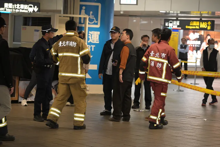 近日捷運台北車站及中山站發生連續攻擊事件，造成社會不安情緒升溫。彭欣偉攝