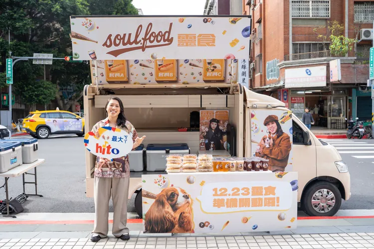 葛仲珊打造了一台專屬限定的「soul.food 靈食」餐車。Hit Fm聯播網提供