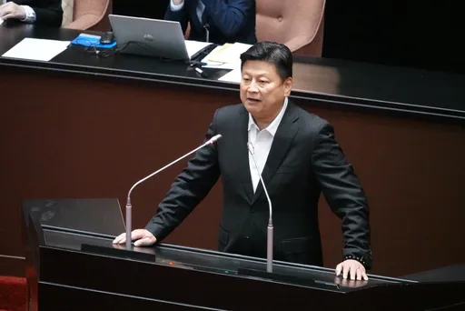 赖清德怒呛在野「怎有资格谈宪政」 傅崐萁叹遗憾：自以为台南市长