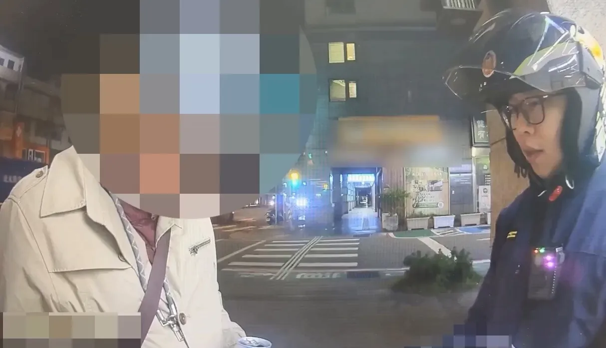 廖男因在ATM取款太可疑被逮。翻摄画面