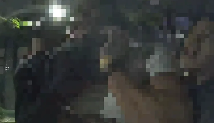 警方到場時羅男仍情緒失控。翻攝畫面