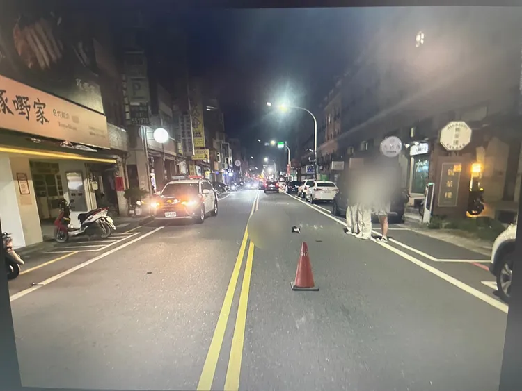 陳姓老翁被撞飛20公尺，傷重不治。民眾提供