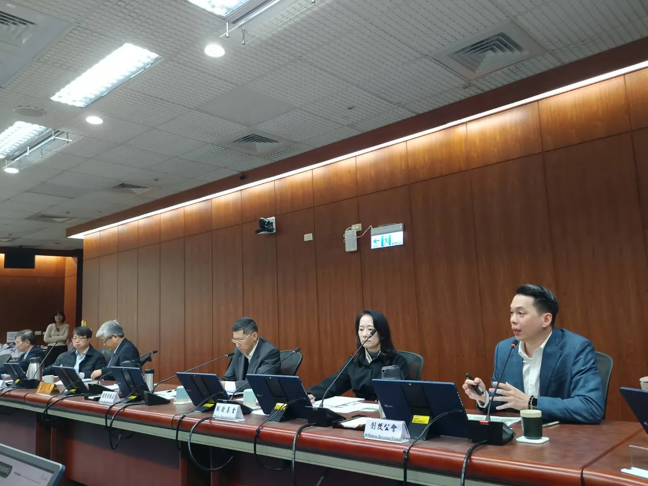 国发会今召开「创业绽放—创业大联盟竞赛」初赛名单公布记者会。国发会揭晓第一阶段300强入选名单。许丽珍摄