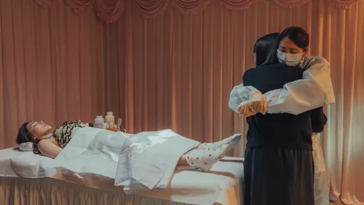 艾怡良亲演大体「缝合疤痕太逼真」震撼全网　阿喜崩溃全说了