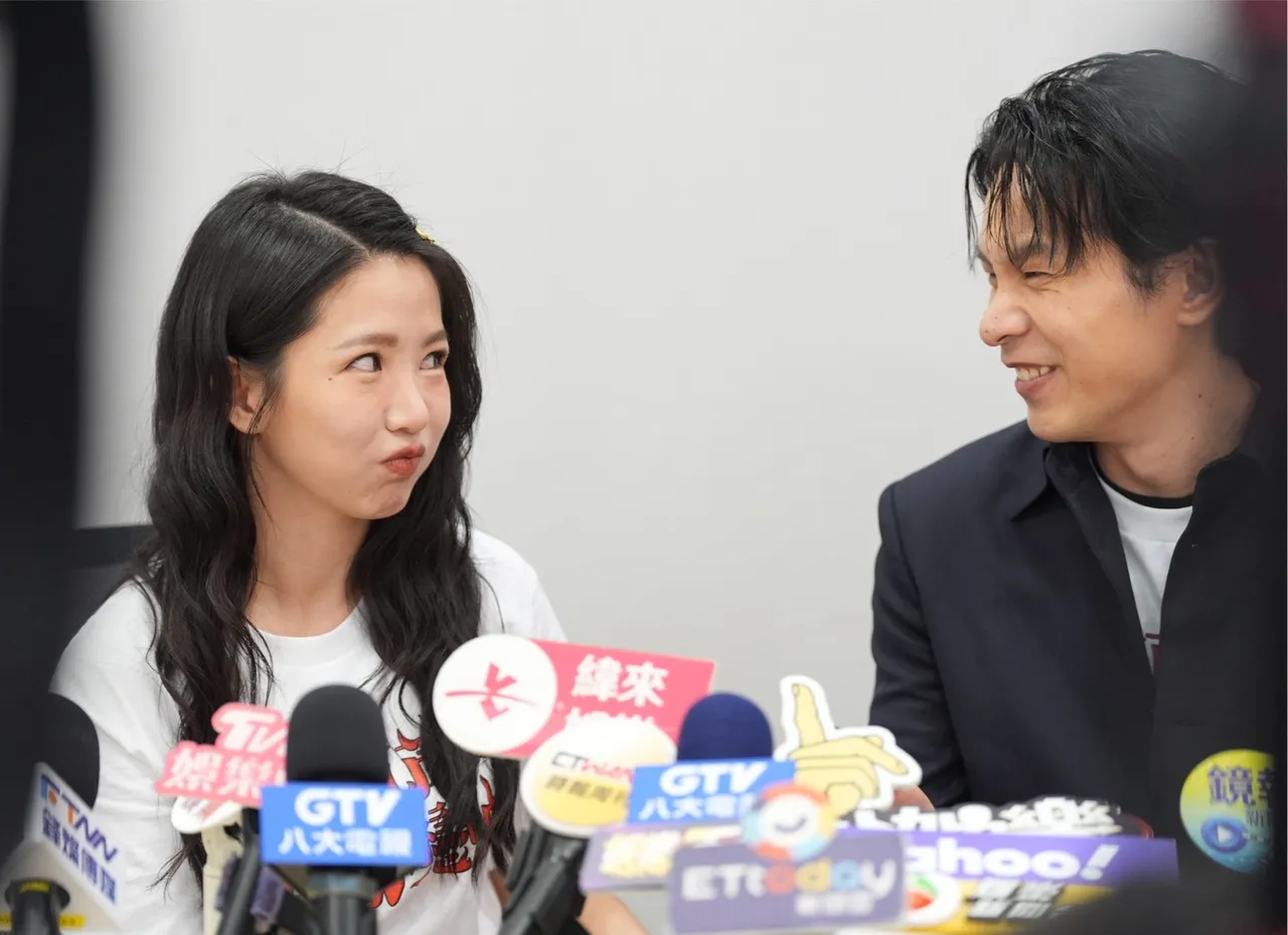 郭书瑶与暧昧对象「该做的都有做」　半年后突惨遭封锁「死不瞑目」