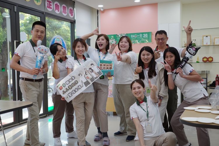 走出舒適圈 地產正妹棄工程師轉房仲年業績逼近千萬元