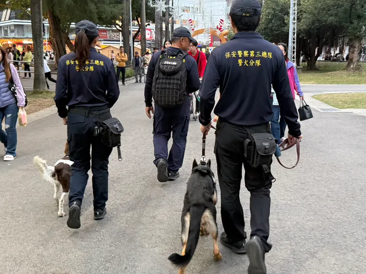 屏东跨年晚会体育馆前草地热力开唱！维安加强　交管看这里