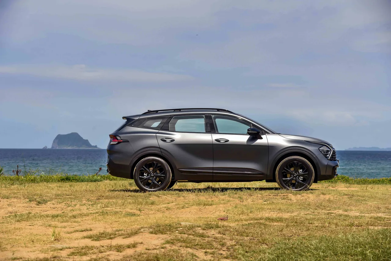 Sportage今年累计销售近3,000台，荣获全台车主的肯定，本月入主可享1万元起开回家或高额0利率方案。业者提供