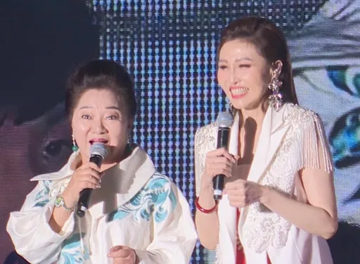 美魔女生日公益开唱悼念癌逝母　综艺天后白冰冰率子弟兵助阵