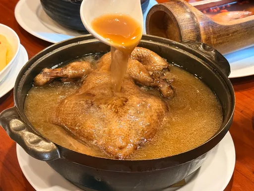 百年三合院八方园客家手路菜30载　唯一获桃园客家六星美味