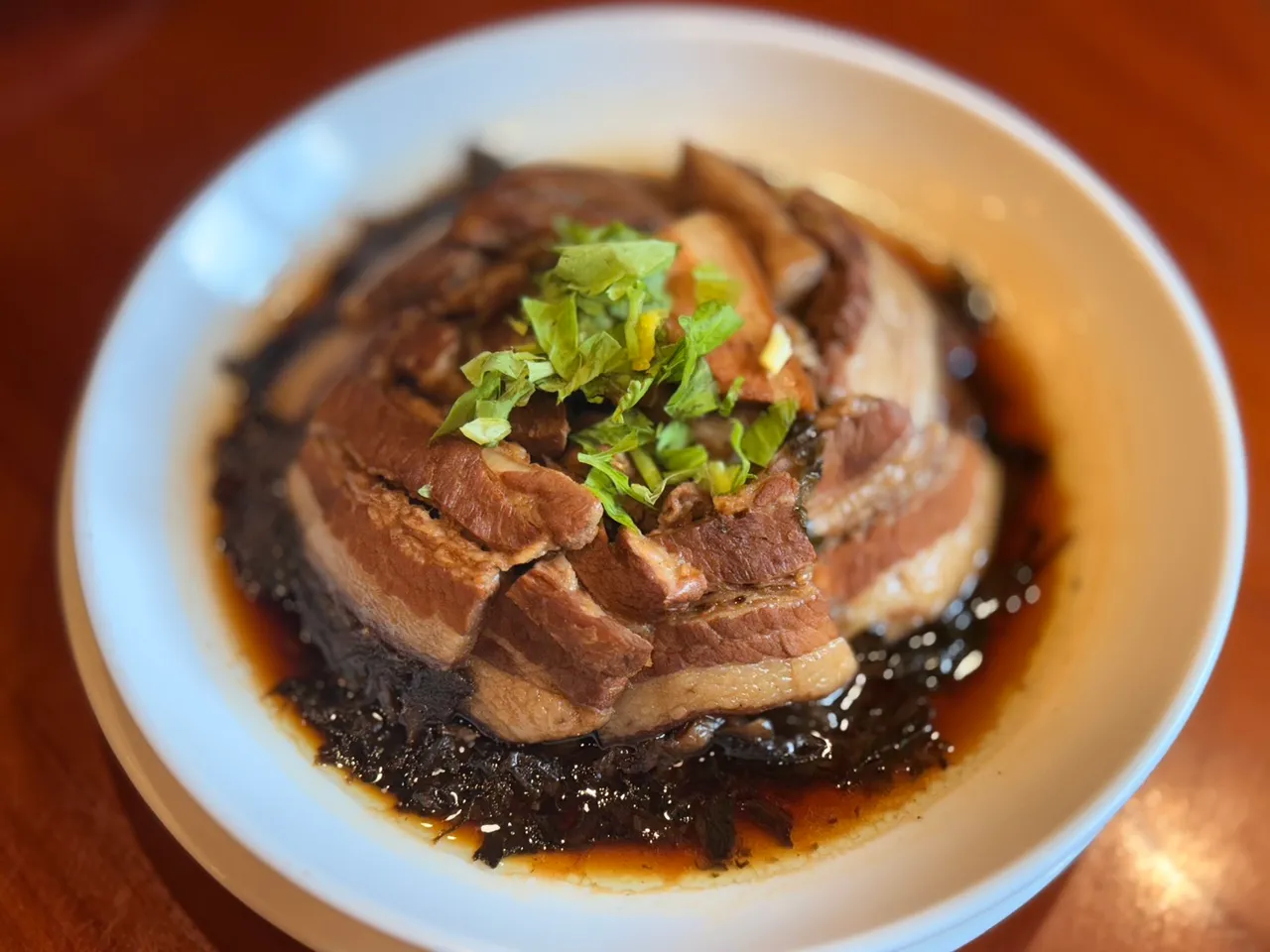 梅干扣肉香軟入味。陳揚盛攝