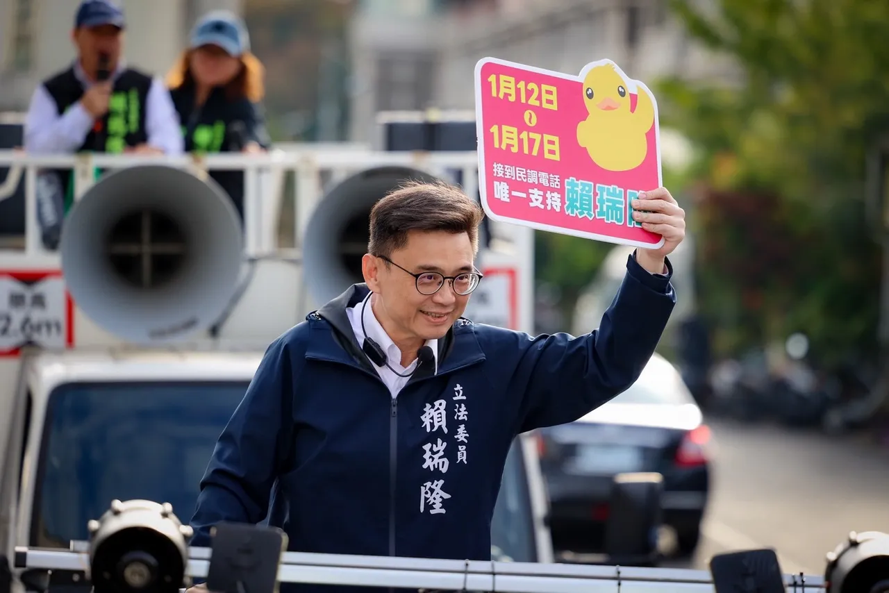 他强调，借由最贴近基层的走访行动汇集民意，形成团结高雄的力量。赖瑞隆办公室提供