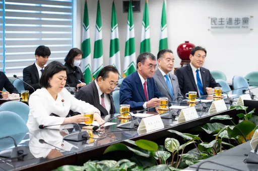 河野太郎一行會晤民進黨青年局　綠委：推進台日青年國會實習