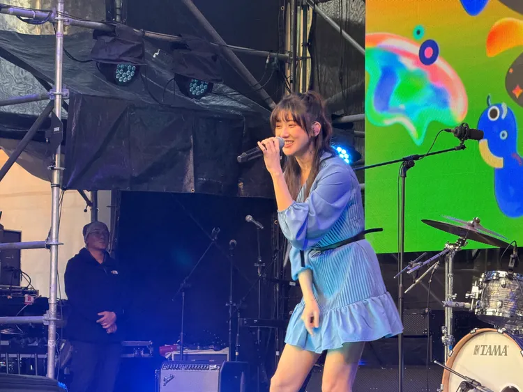 林逸欣賣力演出。林丞偉攝