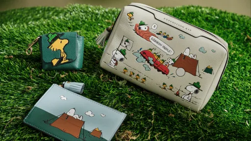 ANYA HINDMARCH X PEANUTS登场　露营中的史努比太Q