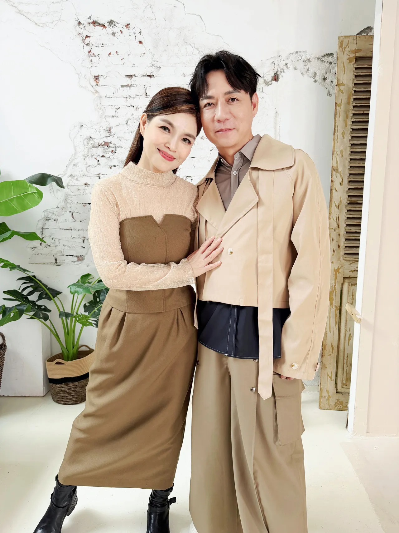 谈诗玲与陈随意相识10年却是首度合作新歌。豪记唱片提供