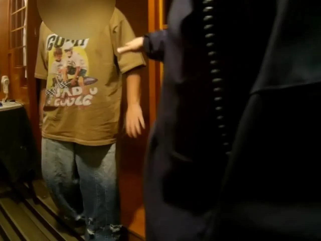 临检查获港籍车手。桃园警分局提供