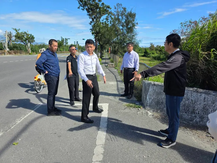 警方前往勘查台東跨年交管措施。台東縣警局提供