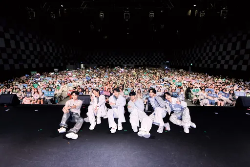 人气男团无预警宣布明年1月陆续入伍服役　粉丝当场泪崩