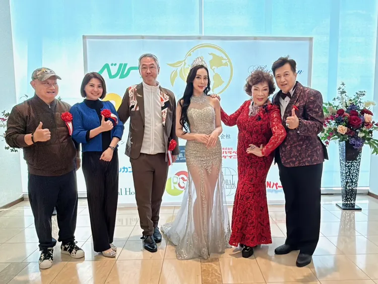 宣昶有（左起）、張雅涵、主辦單位田丸樹博社長、李雅楹、周遊、李朝永開心合影。李朝永提供